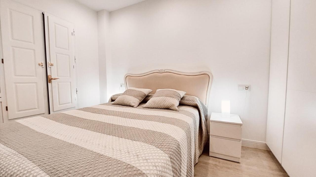 Reposo Sweet Home & Free Parking Seville Luaran gambar